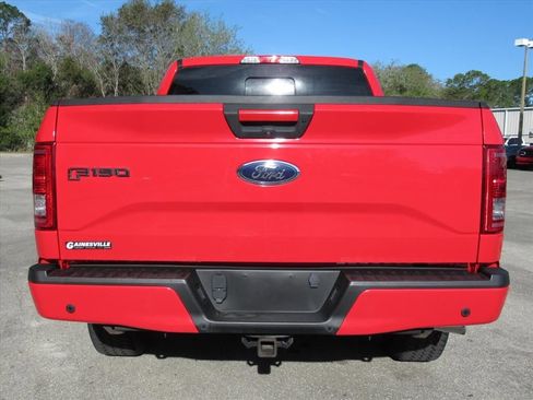 Used 2016 Ford F150 XLT w/ Equipment Group 302A Luxury image 6