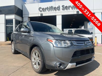 Used 2015 Mitsubishi Outlander SE