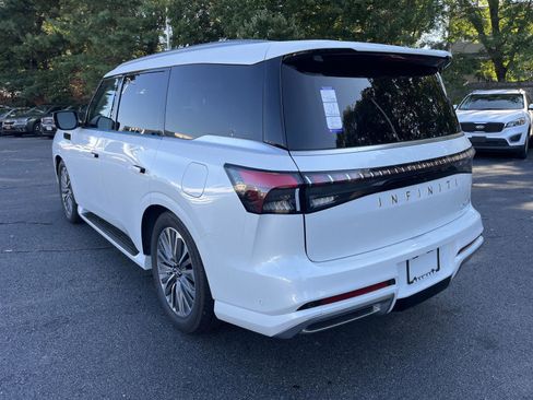 New 2026 INFINITI QX80 Luxe w/ Cargo Package image 5