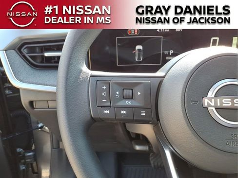 New 2026 Nissan Kicks SV AWD/4WD image 13