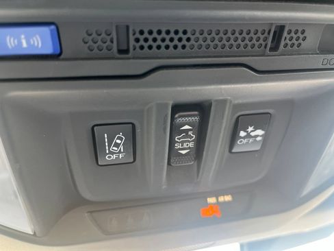 Used 2022 Subaru Forester Wilderness AWD/4WD image 24