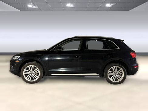 Used 2018 Audi Q5 Premium Plus image 2