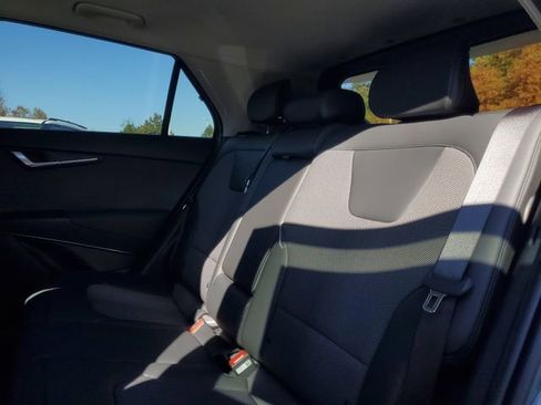 New 2026 Kia Niro EX w/ EX Premium Package image 10