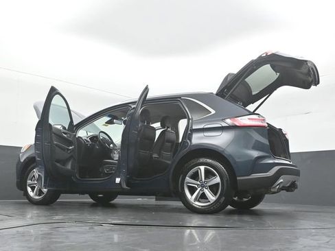 Certified 2019 Ford Edge Titanium w/ Cold Weather Package AWD/4WD image 53