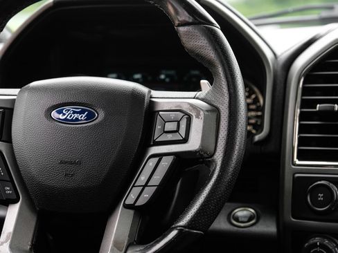 Used 2018 Ford F150 Raptor w/ Equipment Group 802A Luxury AWD/4WD image 22