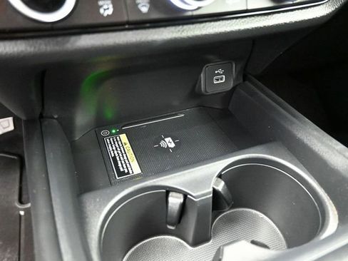 Used 2024 Honda HR-V EX-L image 29