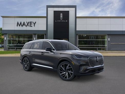 New 2026 Lincoln Aviator Reserve AWD/4WD image 7