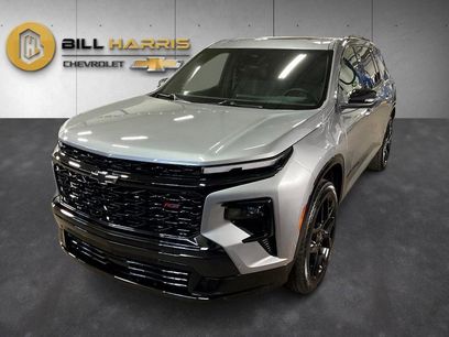 Used 2025 Chevrolet Traverse RS w/ LPO, Floor Liner Package