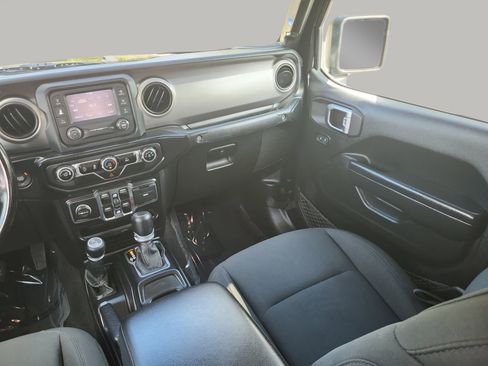 Used 2020 Jeep Gladiator Sport w/ Quick Order Package 24S image 14