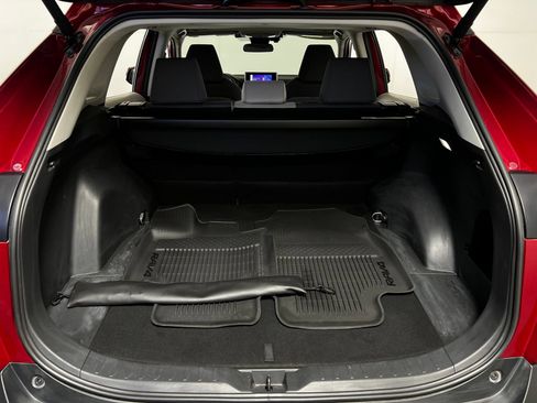 Certified 2025 Toyota RAV4 XLE w/ Convenience Package FWD image 24