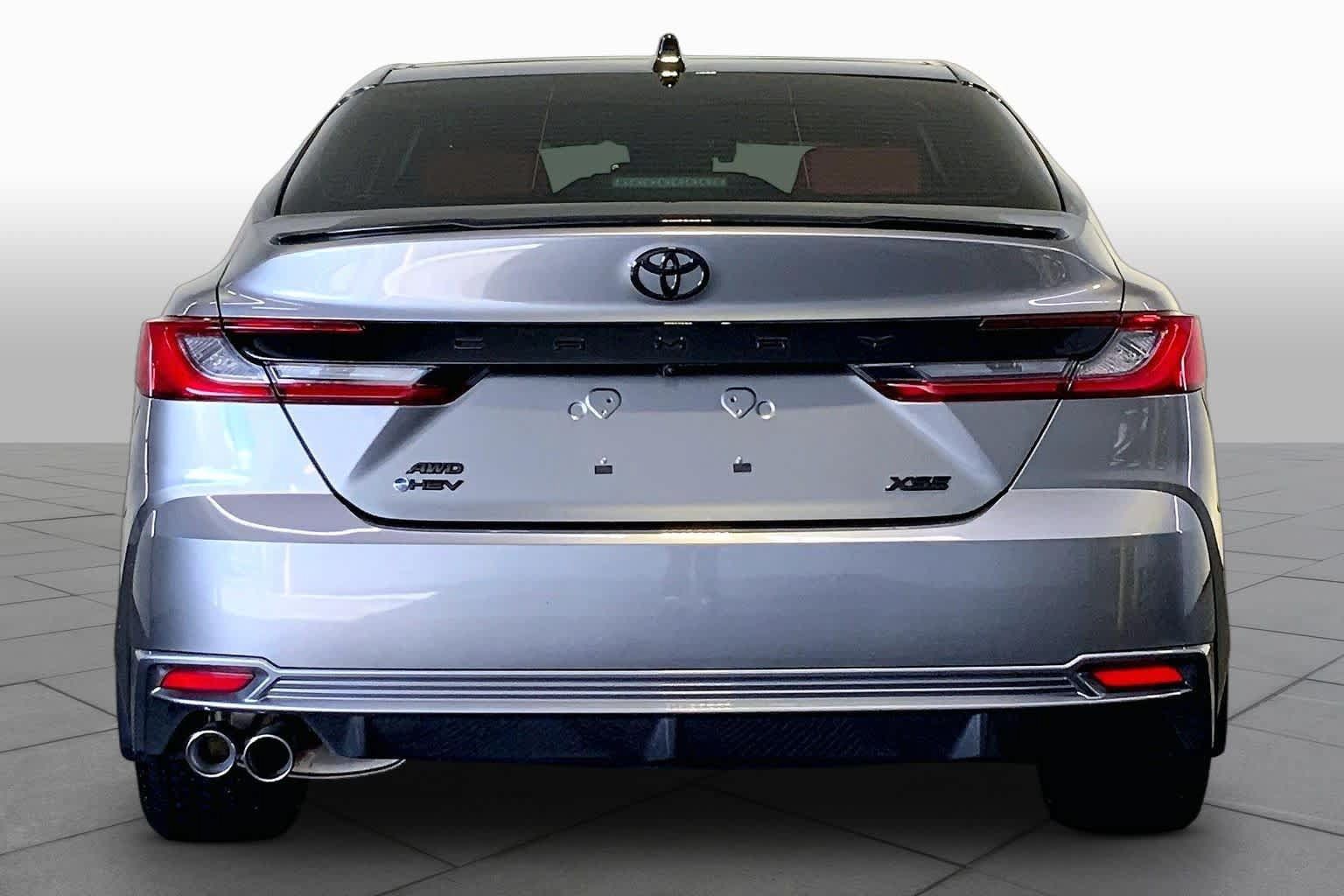 Used 2026 Toyota Camry XSE w/ Premium Package AWD/4WD image 5