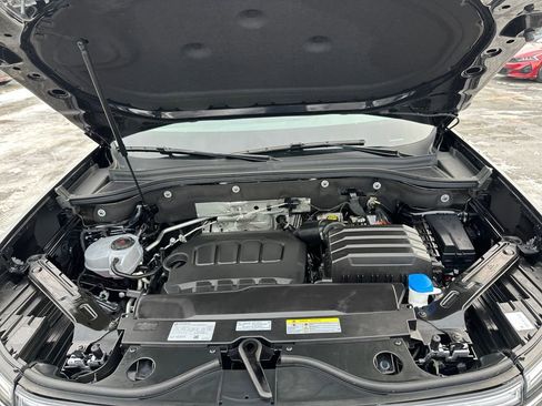 Used 2024 Volkswagen Atlas SE w/ Panoramic Sunroof Package image 22