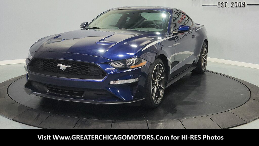 Used 2019 Ford Mustang Premium w/ Equipment Group 201A RWD image 4