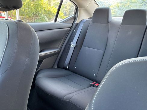 Used 2025 Nissan Sentra S image 39