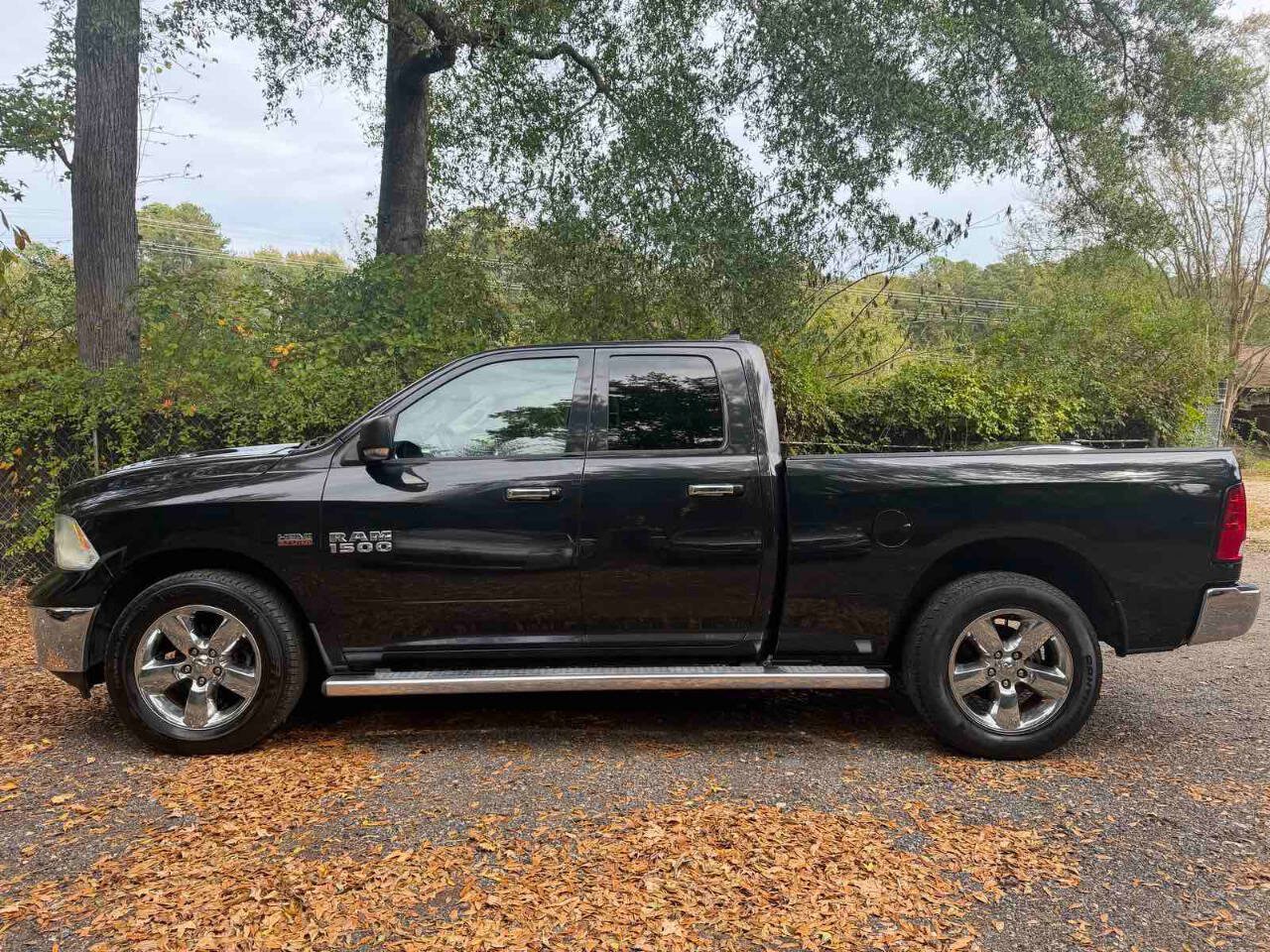 Used 2015 RAM 1500 Lone Star RWD image 4