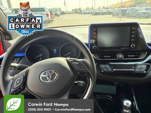 Used 2021 Toyota C-HR XLE FWD image 16