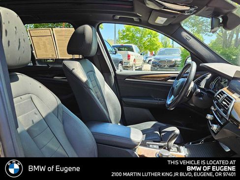 Used 2019 BMW X3 xDrive30i w/ Premium Package AWD/4WD image 11
