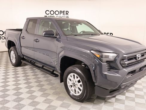 Used 2024 Toyota Tacoma SR AWD/4WD image 1