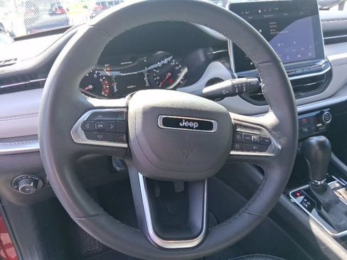 Used 2025 Jeep Compass Limited AWD/4WD image 22