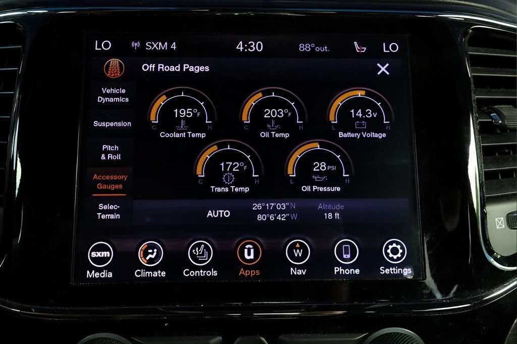 Used 2020 Jeep Grand Cherokee Overland AWD/4WD image 31