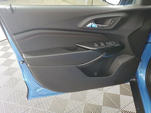 New 2026 Chevrolet Trax RS w/ Sunroof Package image 25