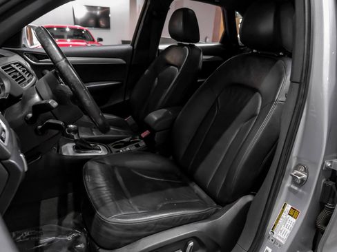 Used 2016 Audi Q3 2.0T Premium Plus w/ Technology Package AWD/4WD image 4
