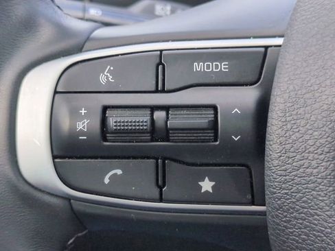 Used 2025 Kia Sportage EX w/ Premium Package image 26