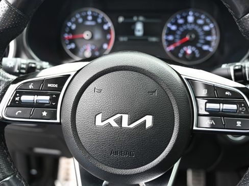 Used 2023 Kia Forte GT-Line w/ GT-Line Premium Package image 24