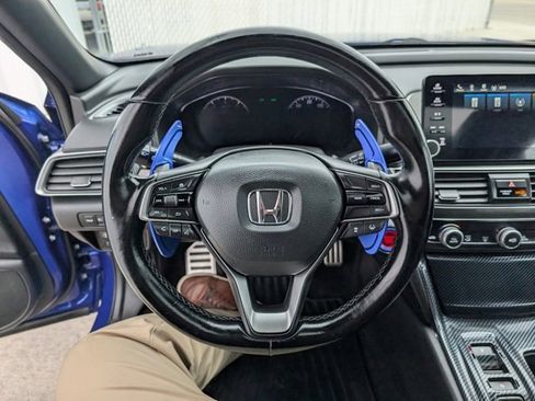 Used 2020 Honda Accord Sport image 11