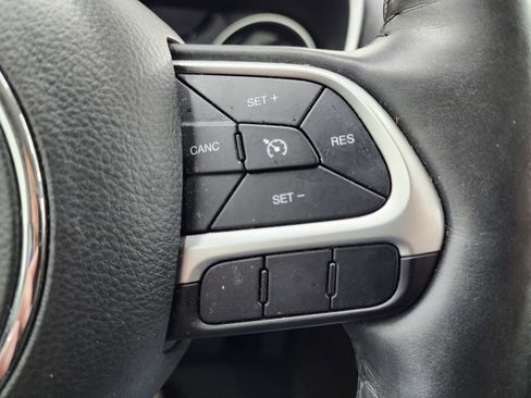 Used 2017 Jeep Compass Sport w/ Cold Weather Group image 17