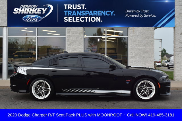 Used 2023 Dodge Charger Scat Pack w/ Plus Group RWD image 3
