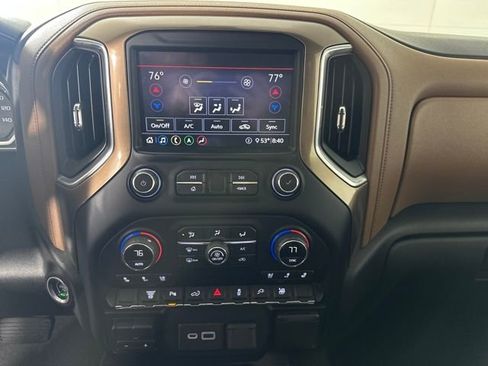 Used 2020 Chevrolet Silverado 2500 High Country image 21