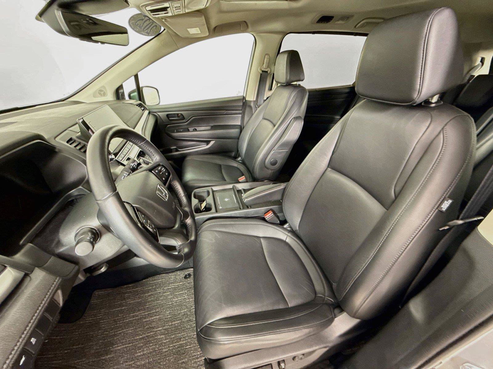 Certified 2025 Honda Odyssey EX-L image 5
