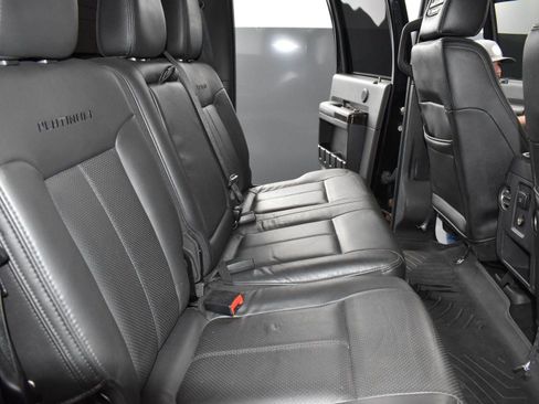 Used 2015 Ford F350 Platinum w/ Platinum Package image 30