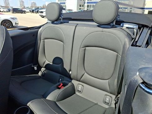 Used 2024 MINI Cooper S FWD image 10