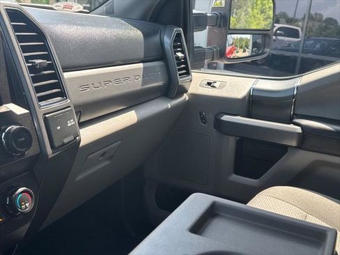 Used 2020 Ford F250 4x4 Crew Cab Super Duty image 21