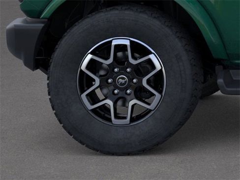 New 2025 Ford Bronco Outer Banks image 21