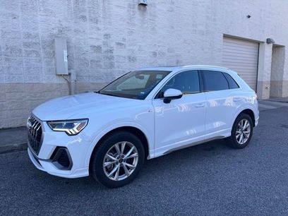 Used 2024 Audi Q3 2.0T Premium