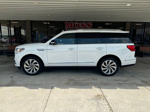 Used 2020 Lincoln Navigator Reserve w/ Luxury Package AWD/4WD image 7