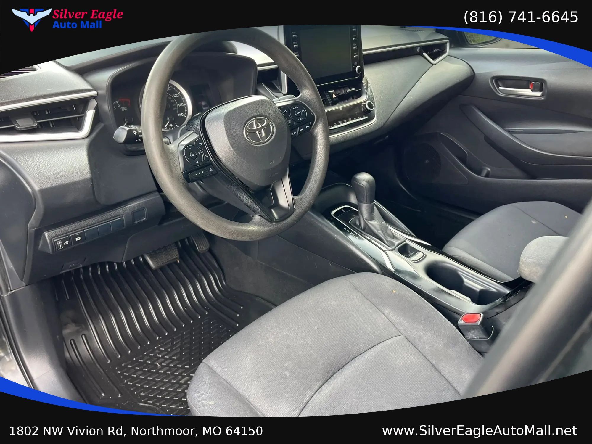 Used 2020 Toyota Corolla LE FWD image 6