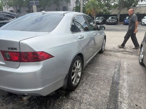 Used 2006 Acura TSX FWD image 4