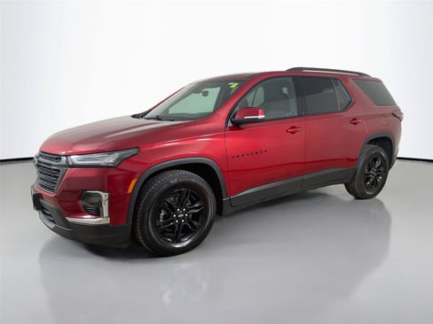 Used 2022 Chevrolet Traverse LT w/ Midnight/Sport Edition AWD/4WD image 9