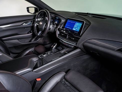 Used 2021 Cadillac CT5 Sport image 14