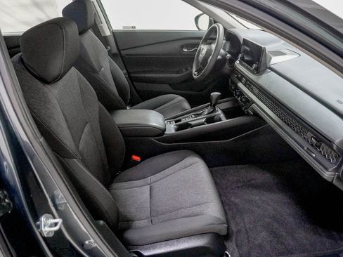 Used 2023 Honda Accord LX image 29