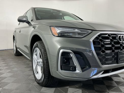 Certified 2025 Audi Q5 e Premium Plus w/ Premium Plus Package AWD/4WD image 3