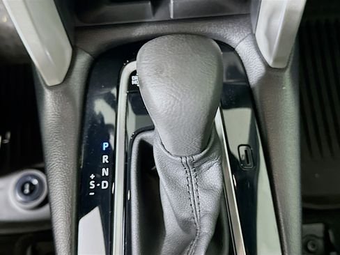 Used 2024 Toyota Corolla Cross XSE w/ Convenience Package image 24