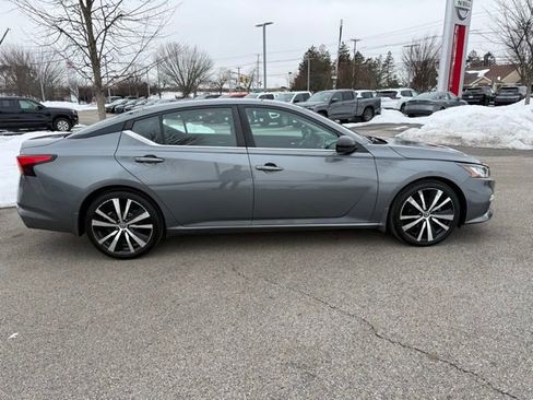 Certified 2020 Nissan Altima 2.0 SR image 4