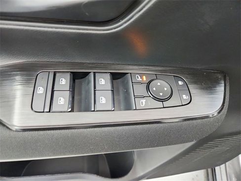 New 2026 Nissan Kicks S image 28