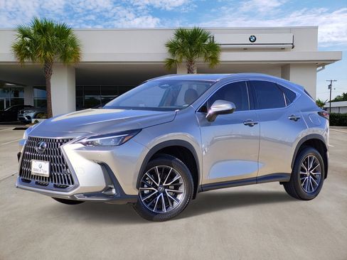 Used 2024 Lexus NX 250 FWD image 1