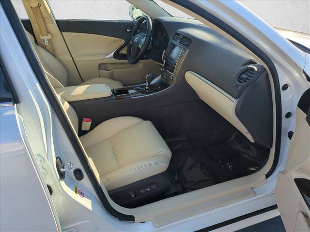 Used 2013 Lexus IS 250 w/ Premium Pkg Value Edition RWD image 21